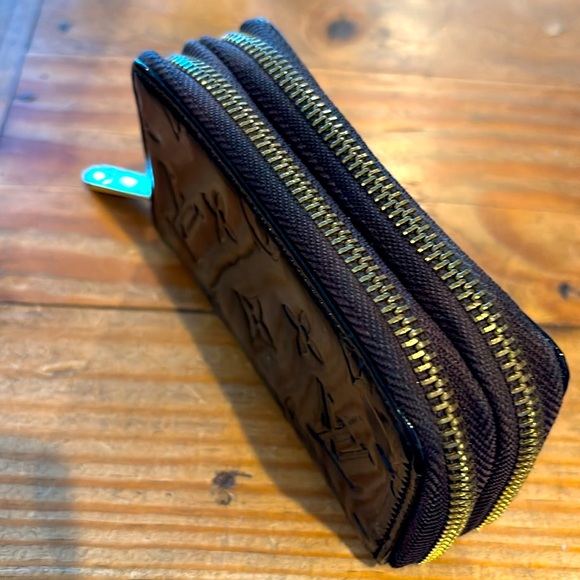 Louis Vuitton Bordeaux Vernis Patent Leather Monogram doublezip small wallet EUC - Picture 11 of 12